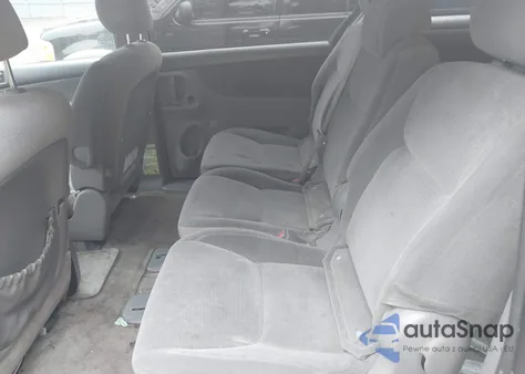 2005 Toyota Sienna Le from USA, damaged, VIN 5TDZA23C15S377303